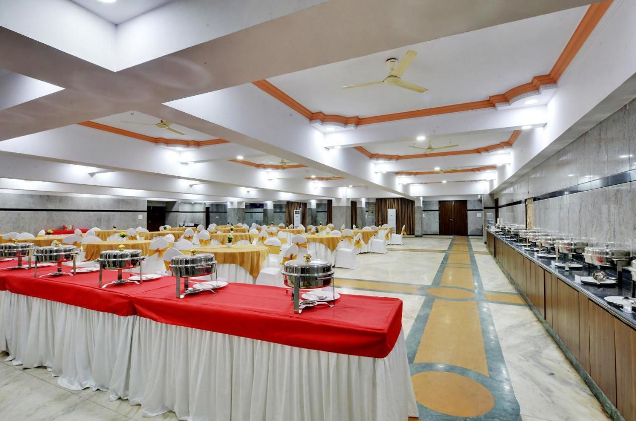 Manpho Bell Hotel & Convention Center Bangalore Dış mekan fotoğraf